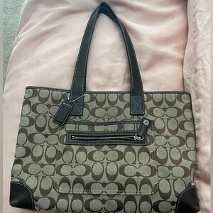 Vintage Coach Shoulder bag